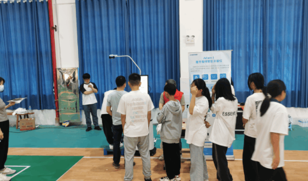 湖南某市中小学